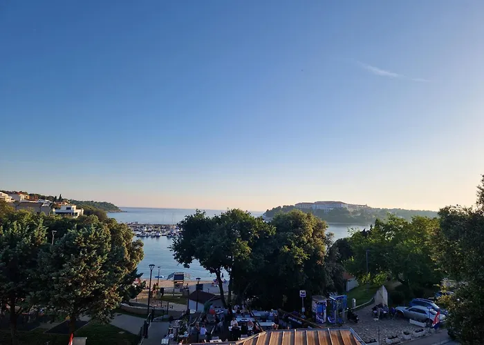 La Playa * Pula
